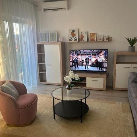 Deluxe Apartman Mimi Viskovo With A Free Parking Space Buitenkant foto